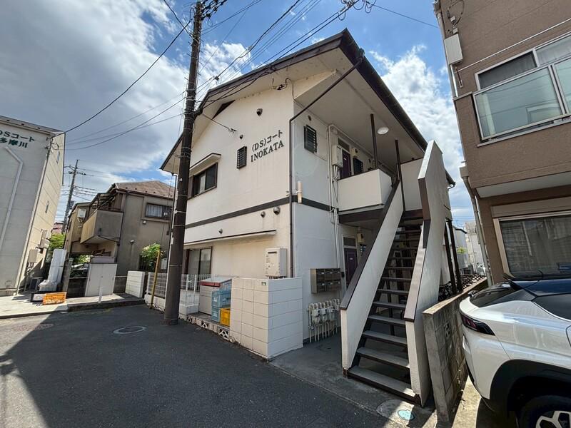 コート・INOKATA