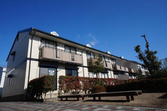KUWA HOUSE