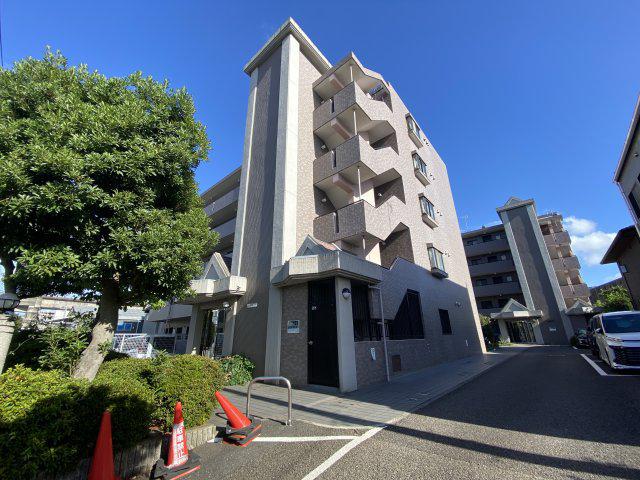 新横浜ガーデンコートAサイド