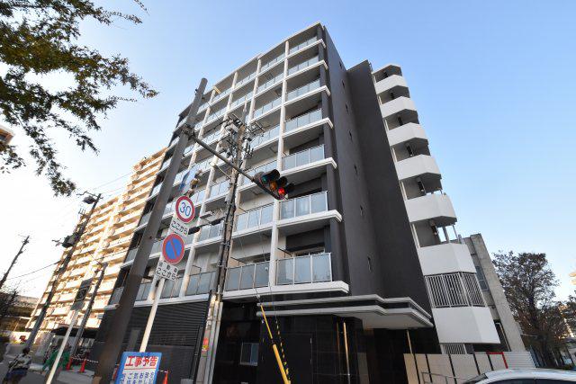 LIVIAZ NAMBA AIRY