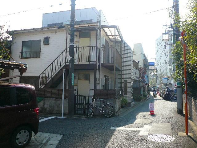 小田急線 千歳船橋駅 徒歩9分  築32年(1K/1階)