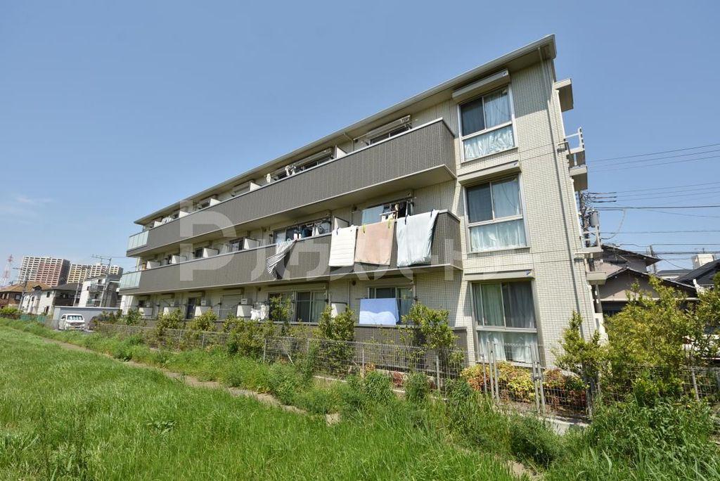 ＪＲ総武線快速 市川駅 徒歩12分 3階建 築11年