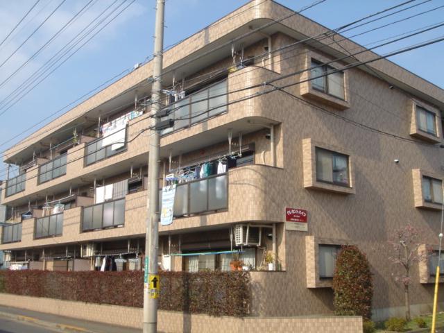 クレセントハイツ
