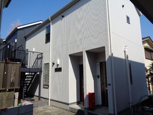 ロイヤルハイツ白楽参番館