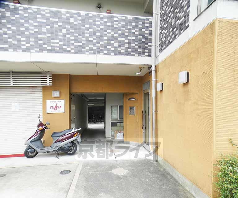 セラヴィ新丸太町