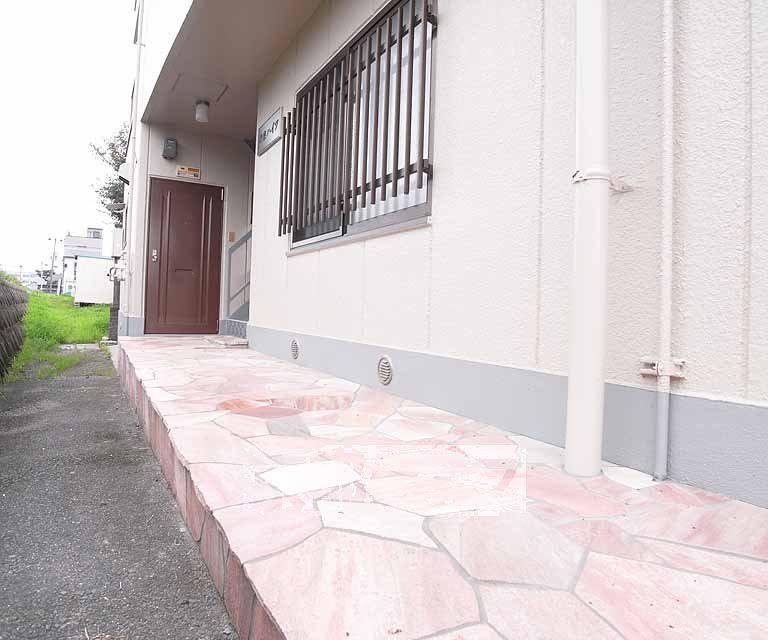 神泉ハイツ