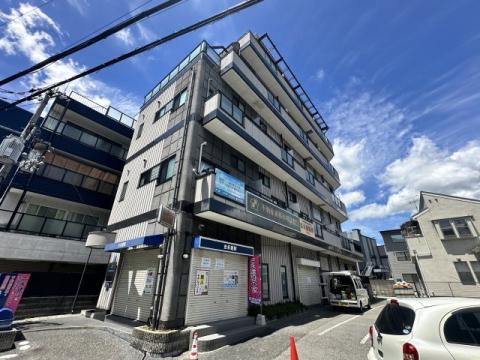 吉永ビル鼓が滝駅前