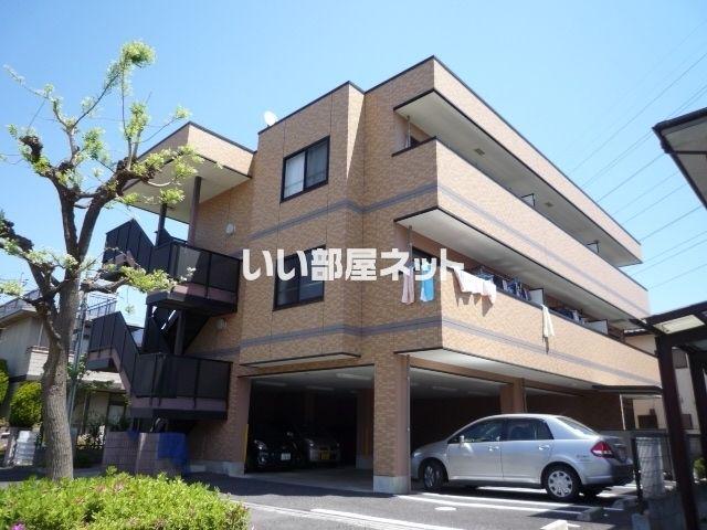 イースト・アヴェニュー