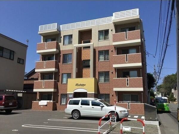フォンテーヌ宮の森