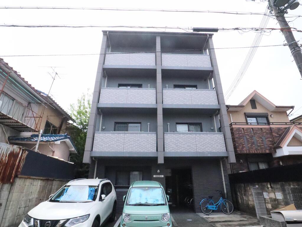 レクイエ深草