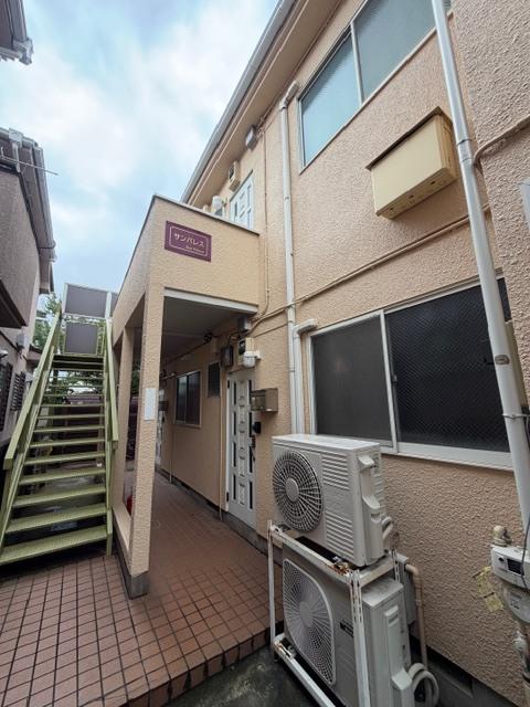 中央SELECTION広いワンルーム・3ヶ所収納 サンパレス