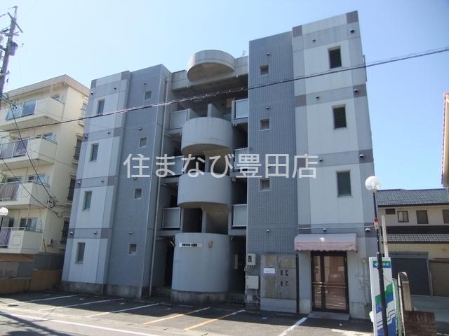 PATIO082