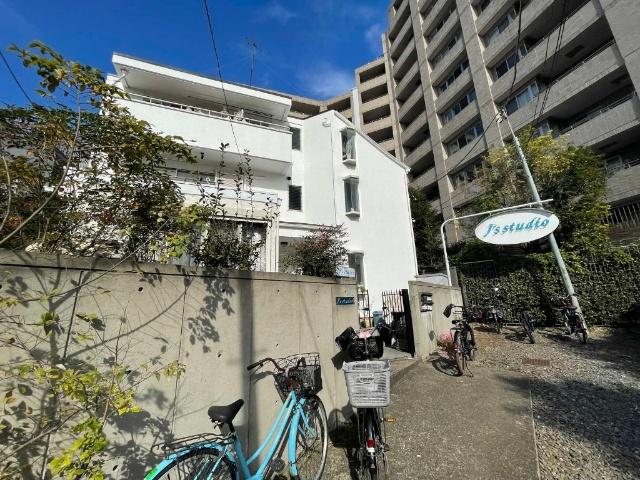 K-HOUSE