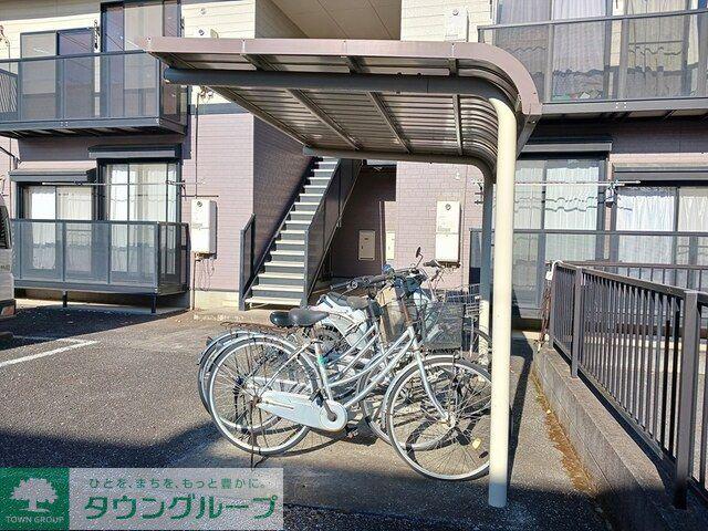 ドミール・氷川