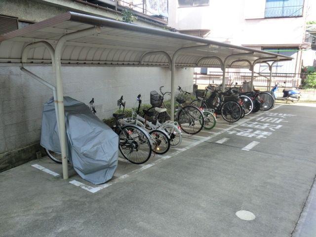 レオパレスエスタ