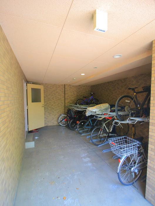 ビューテラス東新町