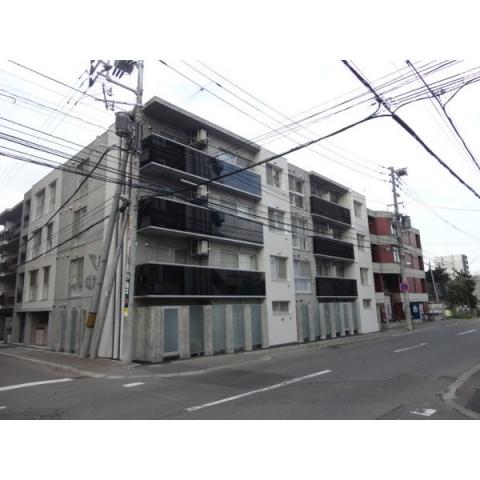 フォレストヒルズB