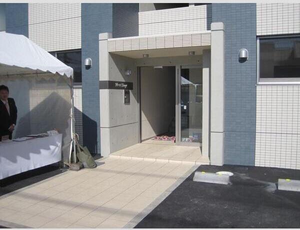 NEW STAGE