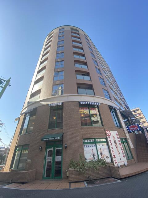 ラウンドタワー オペリア