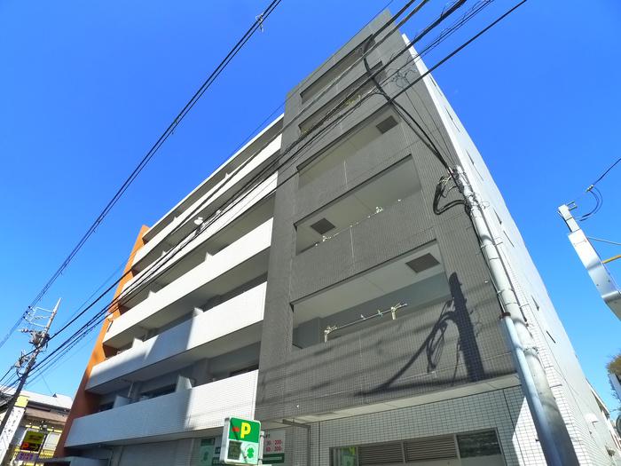 リヴァ ストン