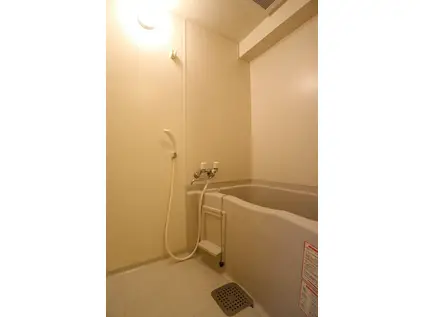 クレスト大和田(1K/2階)の外観写真