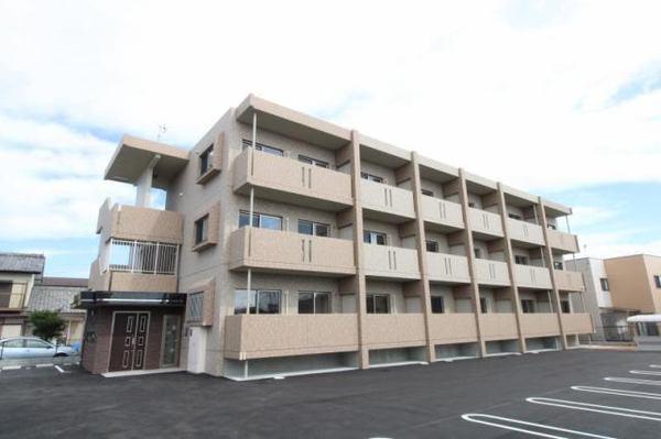 ラフィーネ桜館