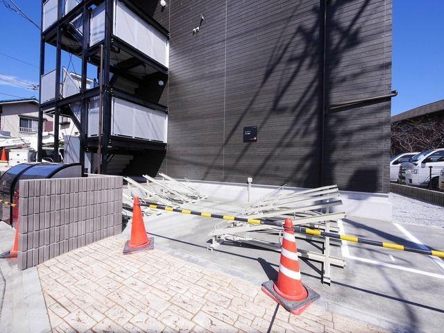 リブリ・草加瀬崎
