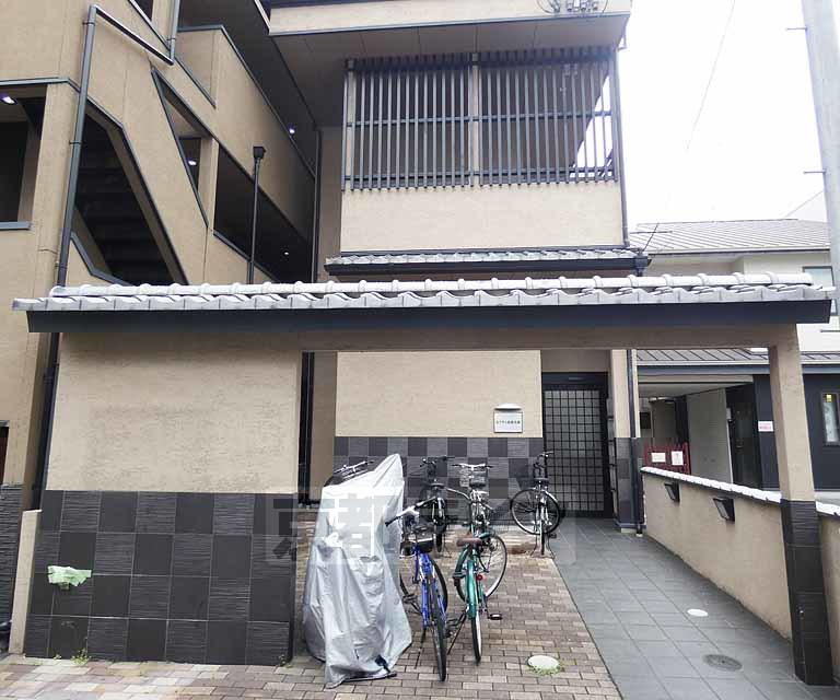 ロフティ四条大宮(1K/1階)
