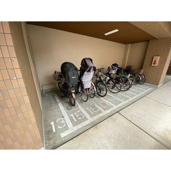 フェルザ長田