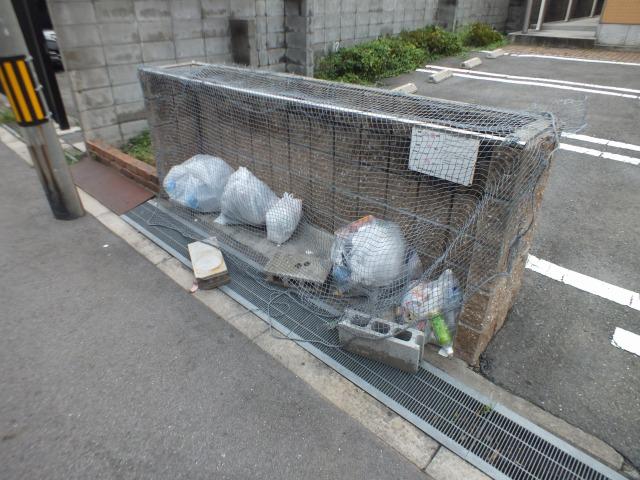 メゾンドコウ