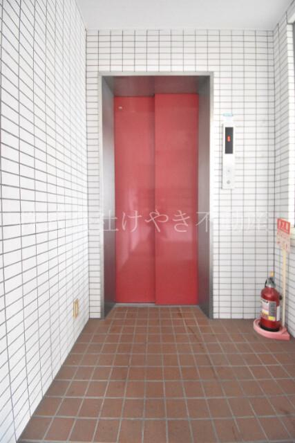 イワタハイツ