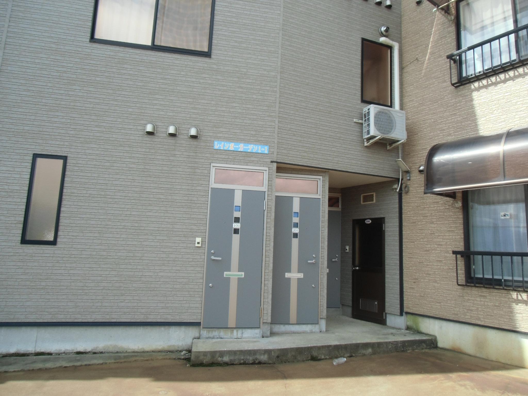 レインボーガーデン1-1(2DK/1階)の外観写真