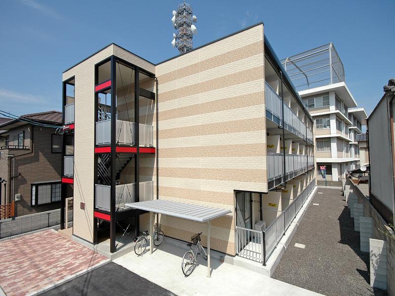 レオパレスラルマン 福岡町