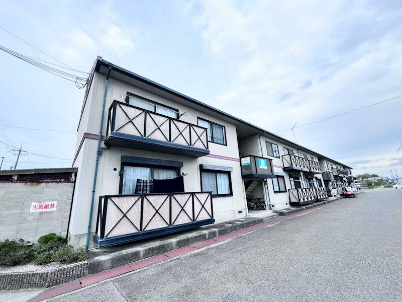 コーポ山川B棟