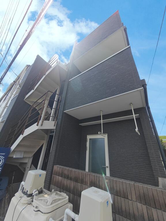 E HOUSE川口