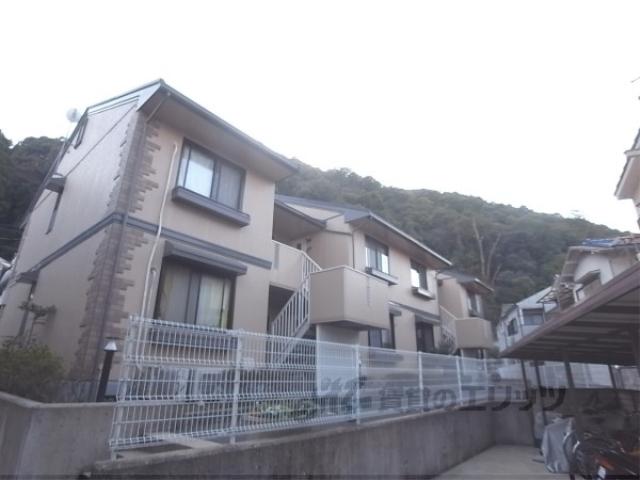ハイカムール嵐山A棟
