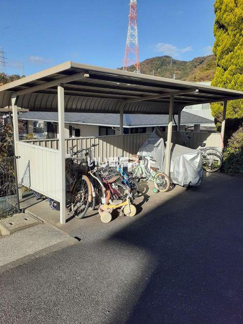 グランドヒル A