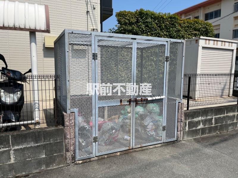 アークフラッツII A棟