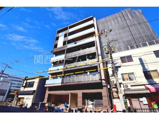 リィリィエ西三荘駅前