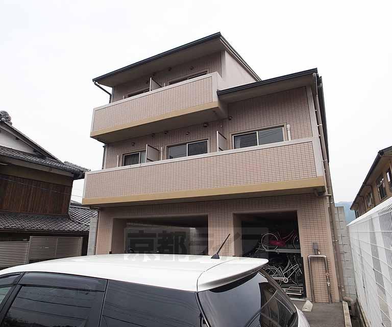 アマルフィ山科(1K/1階)