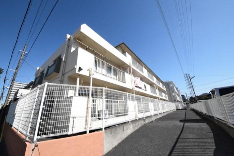 秀栄マンション