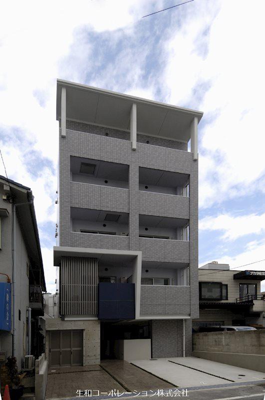 カラコレス穂波