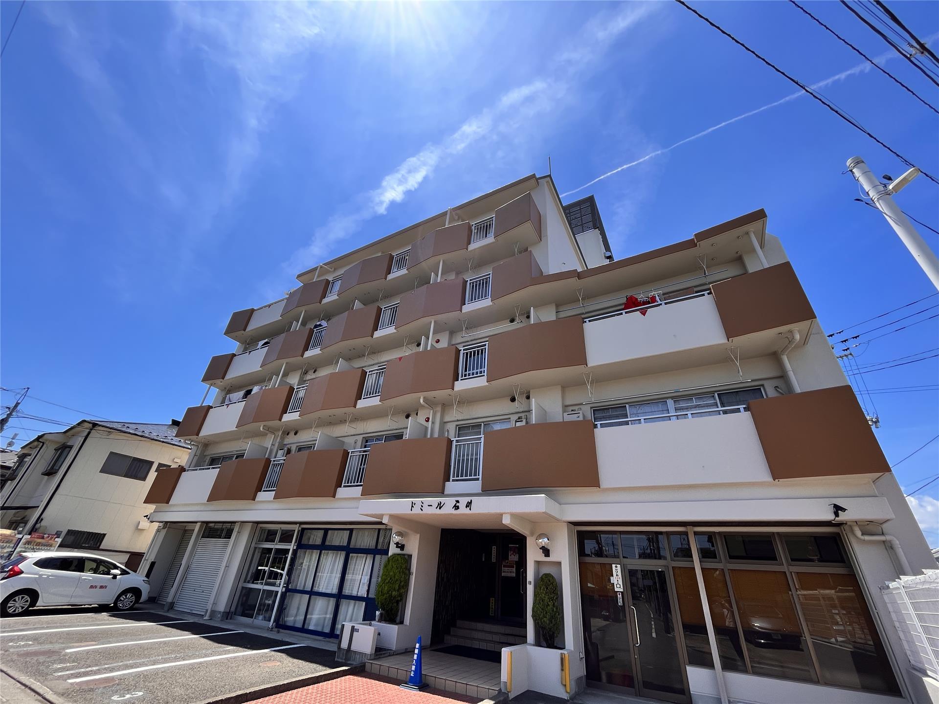 ドミール石川