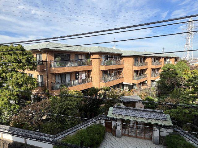 パティオ駒岡本館