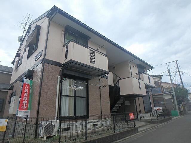 シャトルグリーン