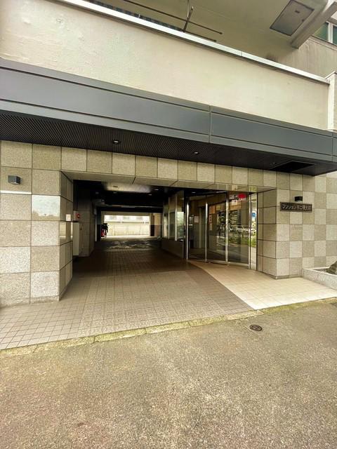 マンション第2明大前