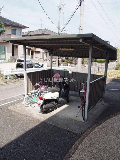 グランモアかがり A棟