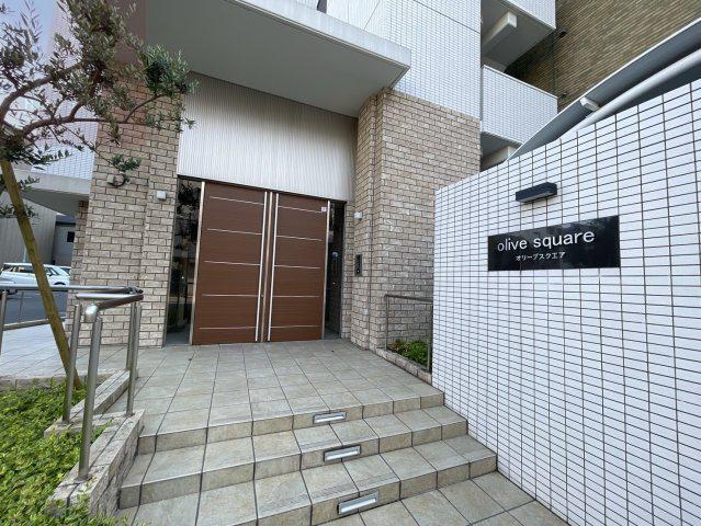 オリーブスクエア