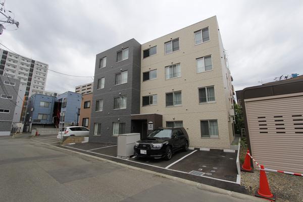 地下鉄東西線 ひばりが丘駅(北海道) 徒歩2分  築9年