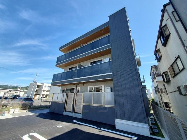 D-RESIDENCE 別所中の町